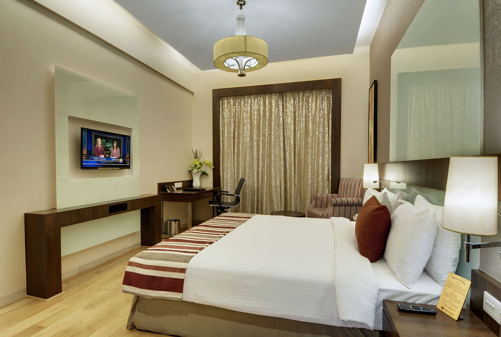 Express The Business Luxury Hotel