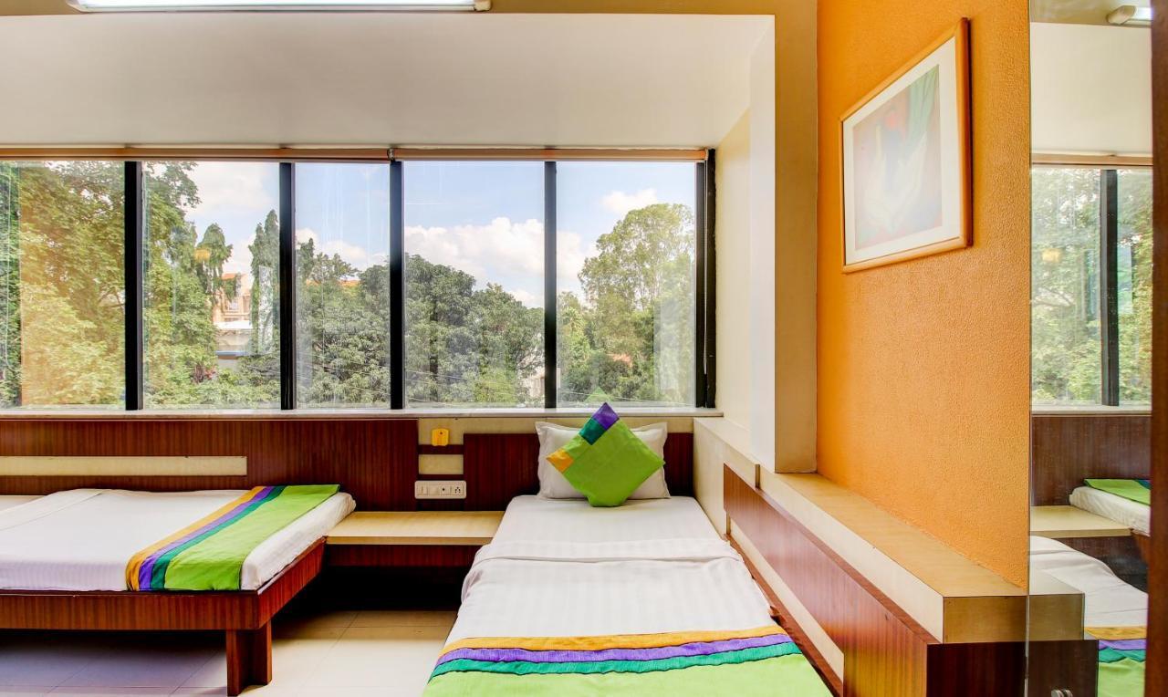Hotel Treebo Trip Samrat Nashik