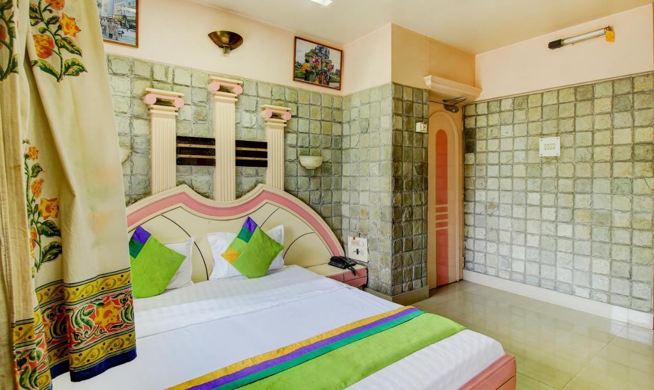 Hotel Treebo Trip Samrat Nashik