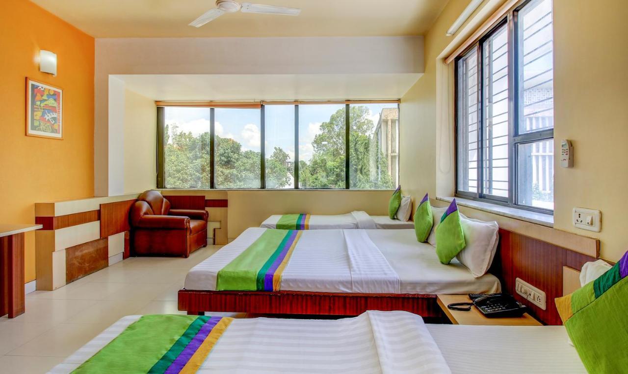 Treebo Trip Samrat Hotel 3*