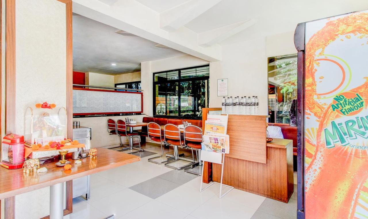 Hotel Treebo Trip Samrat Nashik