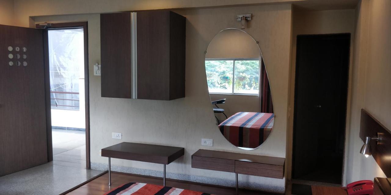 Hotel Nasiklub 3*
