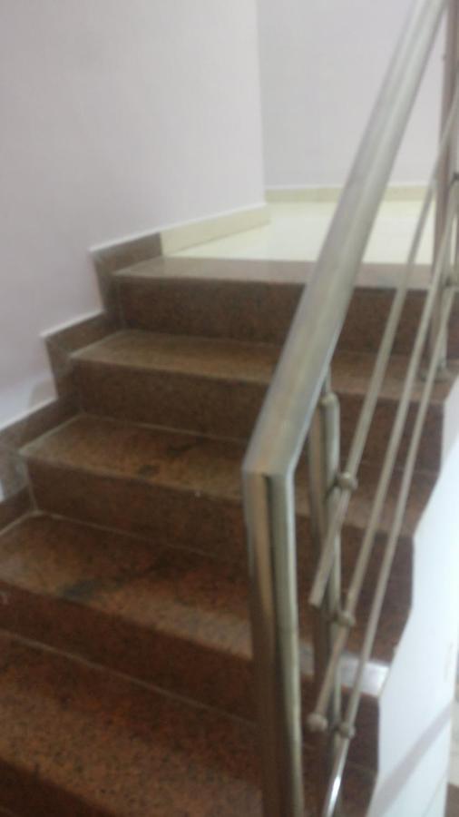 Apartment 2bhk Ac Row House Bunglow In Good Locality *