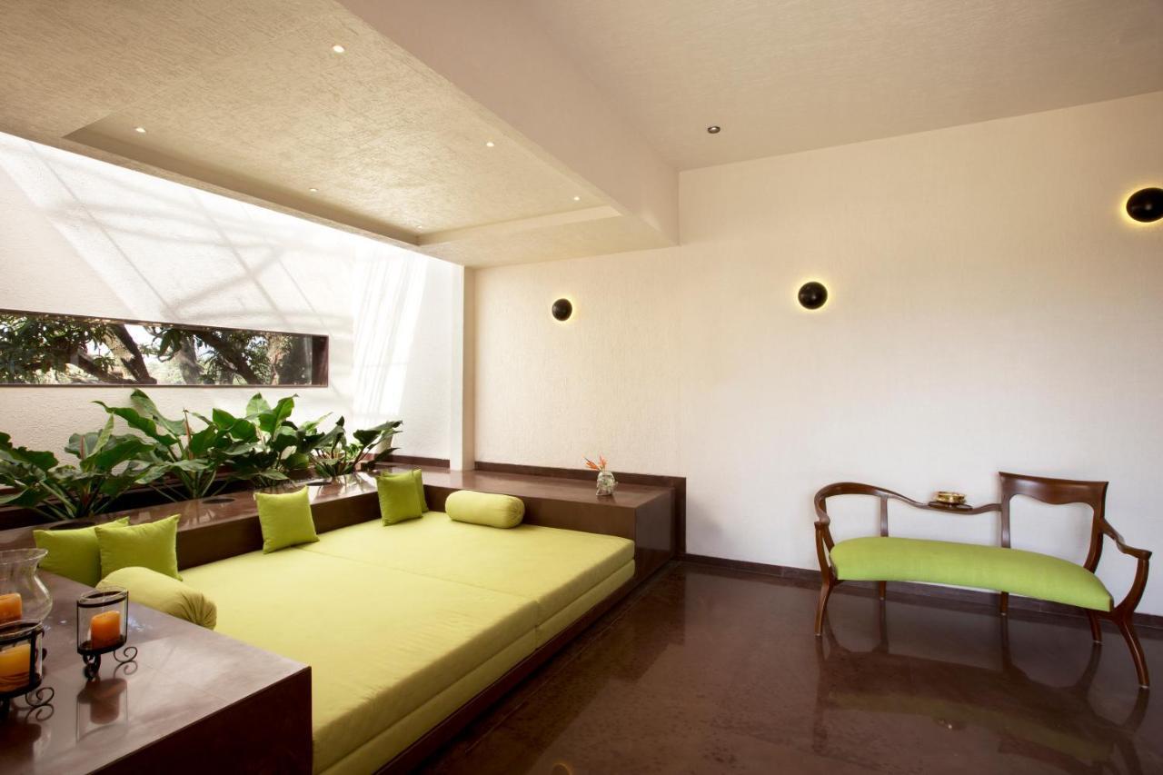 Cocoon *