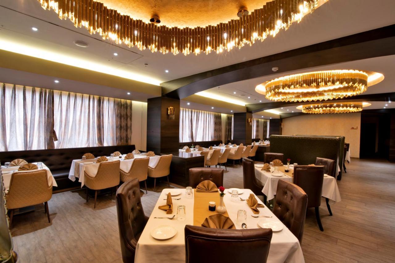 Enrise By Sayaji Hotel