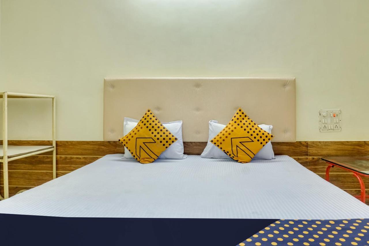 Spot On 48335 Kuber Hotel 2*