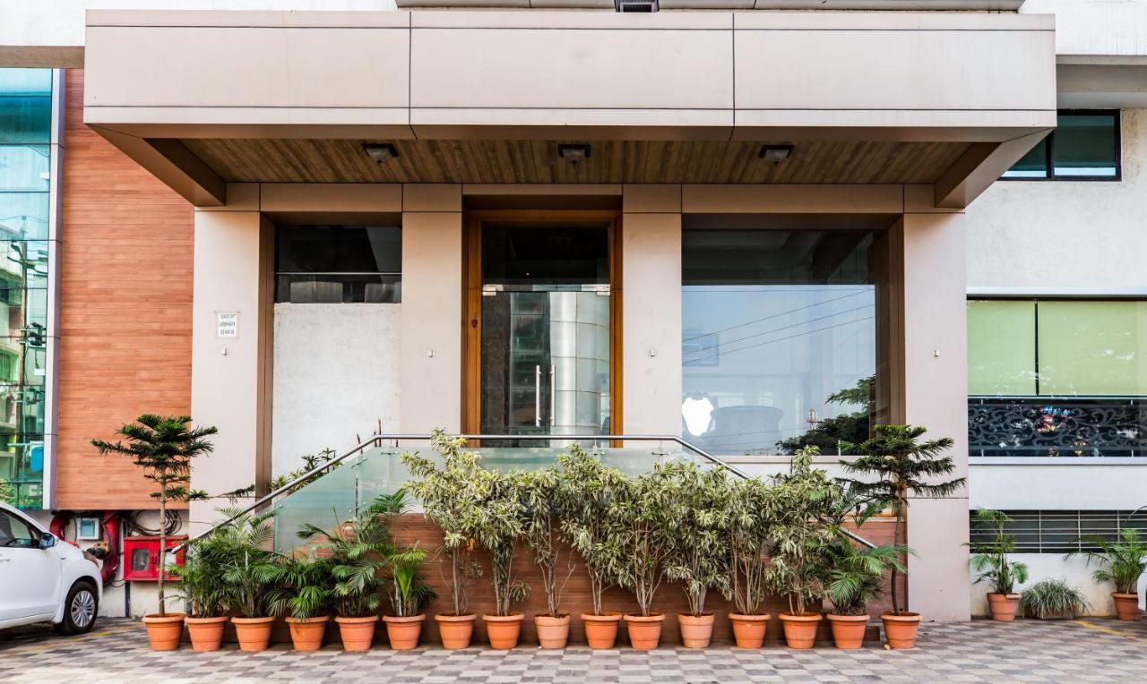 Seven Heaven Hotel Nashik