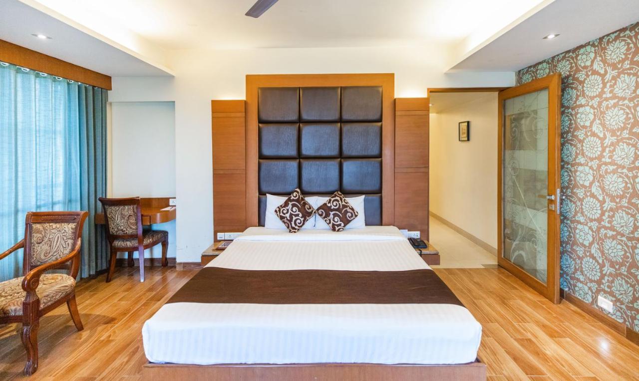 Seven Heaven Hotel