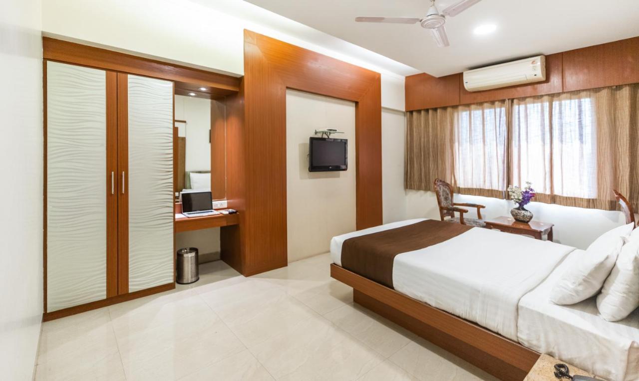Seven Heaven Hotel