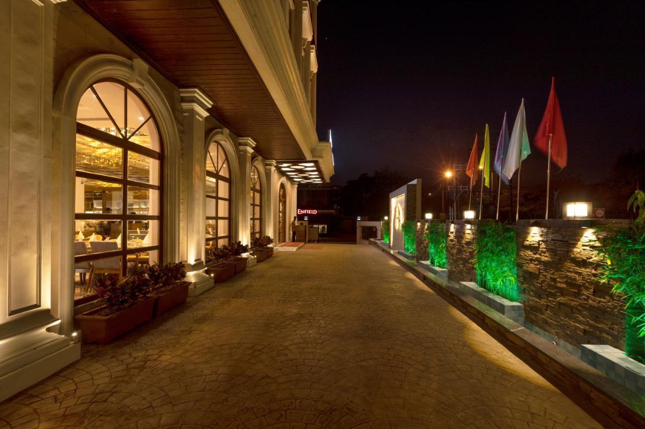 Mbc Citadel Hotel 3*